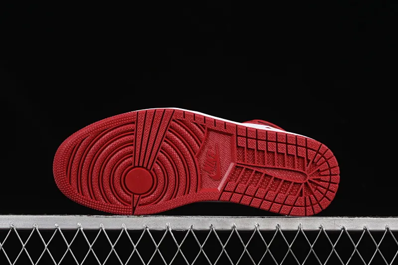 All categories Air Jordan Jordan series basketball shoes Air Jordan 1 High Air Jordan 1 High Retro OG AJ1 Joe 1 black toe high-top basketball shoes 555088-125